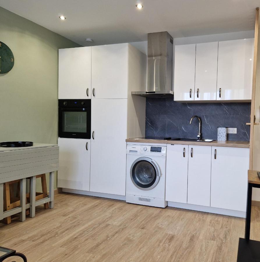 Appartement Ajaccio Climatise 4 Personnes Parking Gratuit Zewnętrze zdjęcie